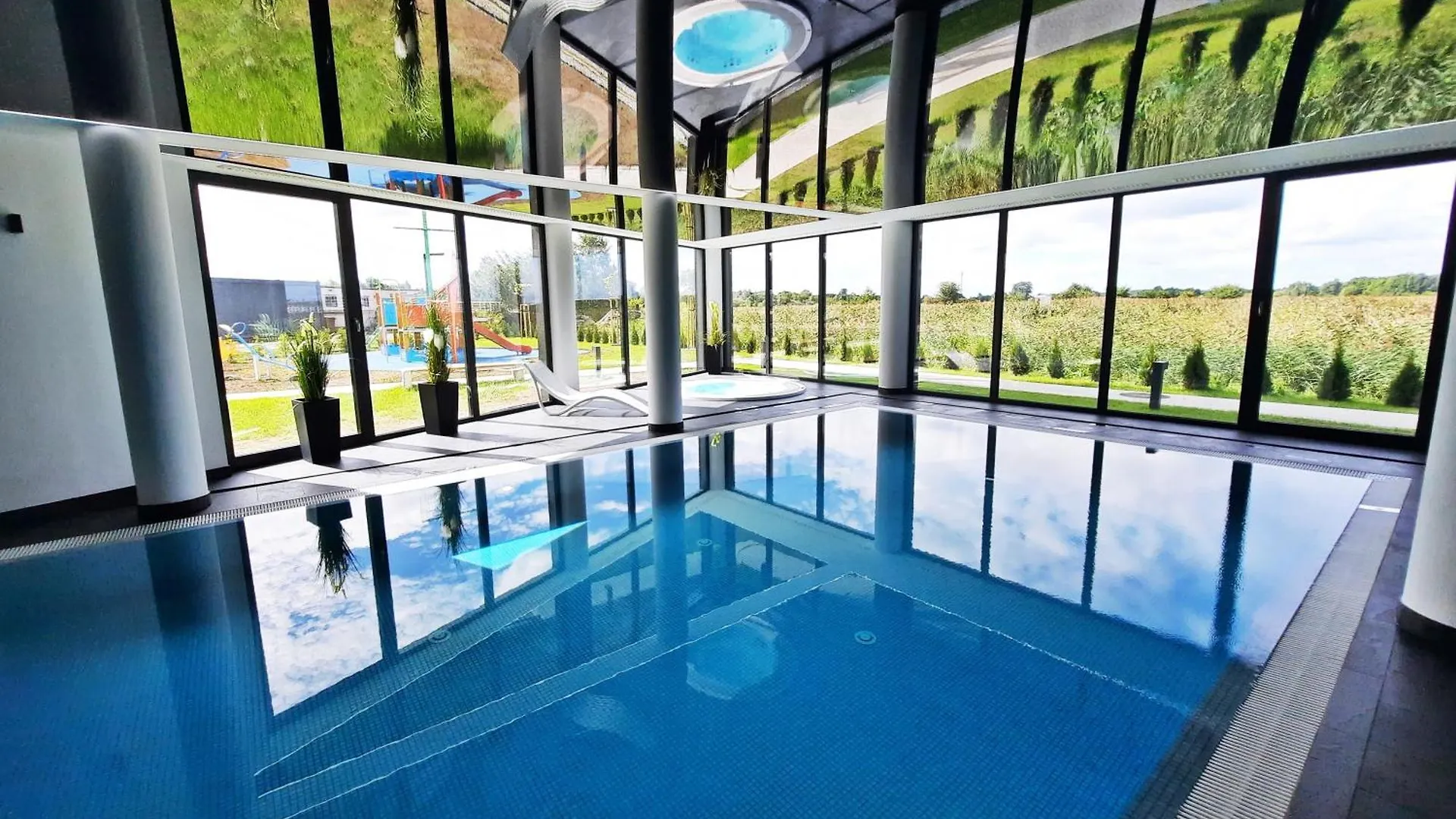 Westin House Rodzinny Z 2 Sypialniami, Basen, Plac Zabaw, Parking - 365Pam 0*, Kolobrzeg Poland