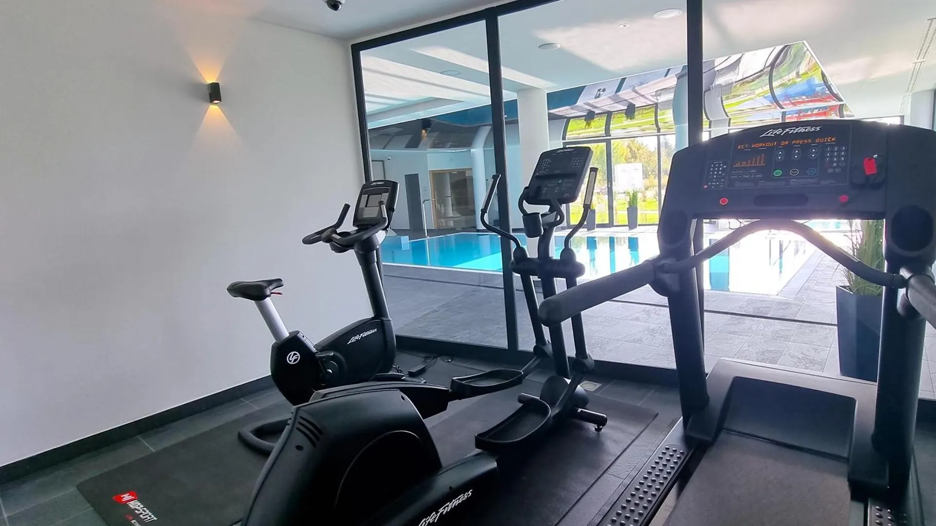 Westin House Rodzinny Z 2 Sypialniami, Basen, Plac Zabaw, Parking - 365Pam Apartment